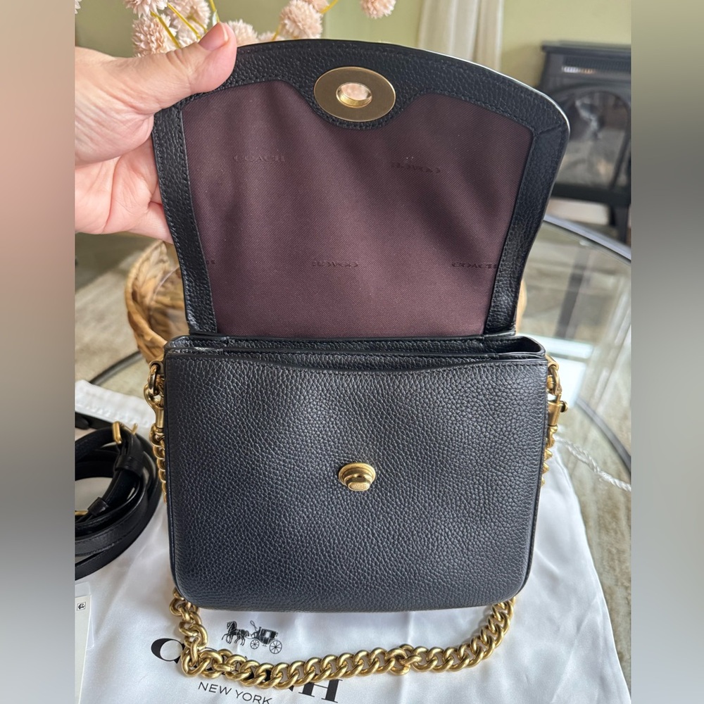 Coach Cassie 19 Black Crossbody Bag with Gold Chain - Picture 8 of 12